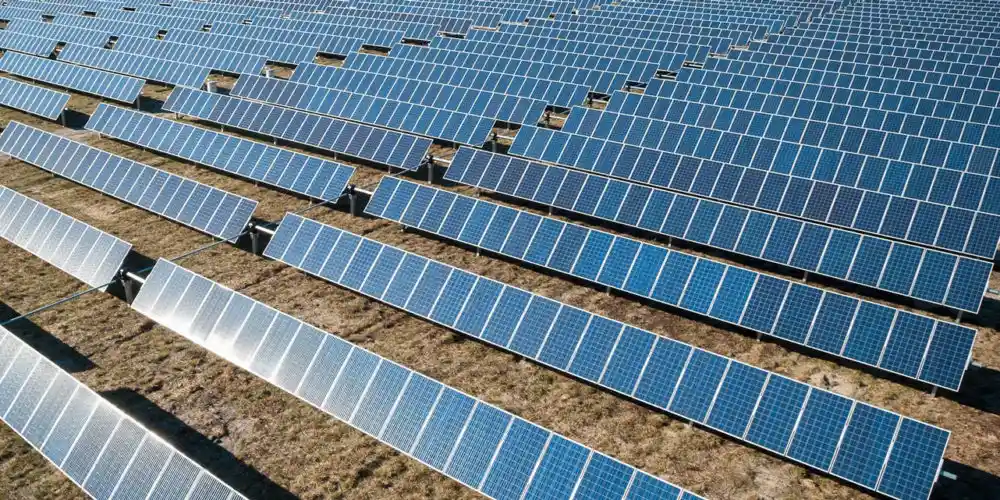 نیروگاه خورشیدی